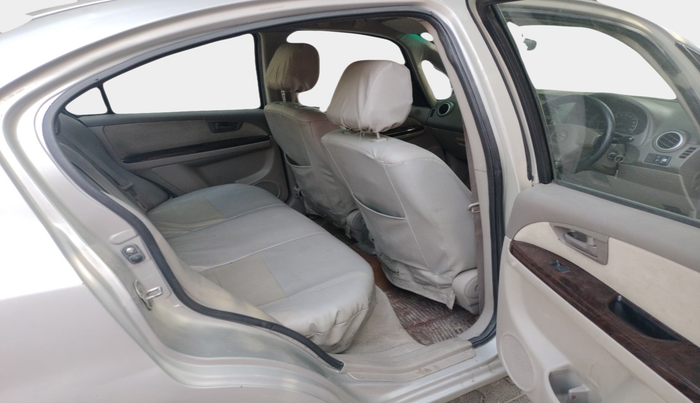 2010 Maruti SX4 VXI, Petrol, Manual, 1,39,348 km, interior