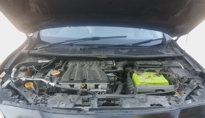 2011 Renault Fluence 2.0 E4 AT, Petrol, Automatic, 67,653 km, exterior