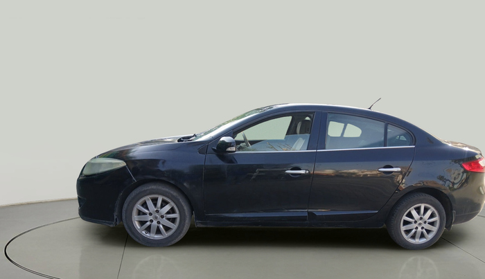 2011 Renault Fluence 2.0 E4 AT, Petrol, Automatic, 67,653 km, exterior