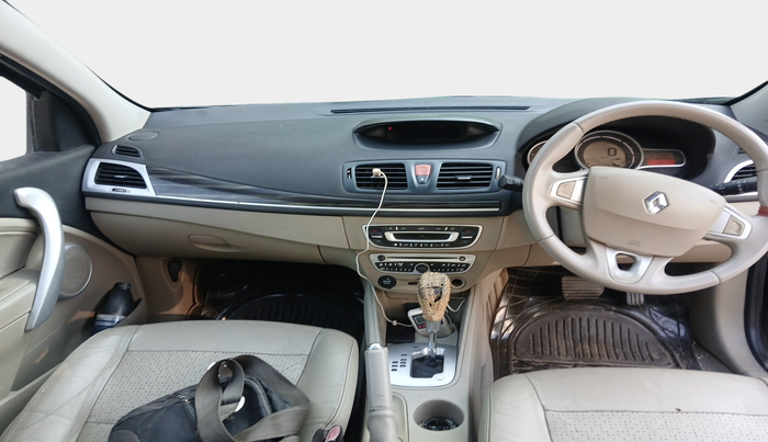 2011 Renault Fluence 2.0 E4 AT, Petrol, Automatic, 67,653 km, interior