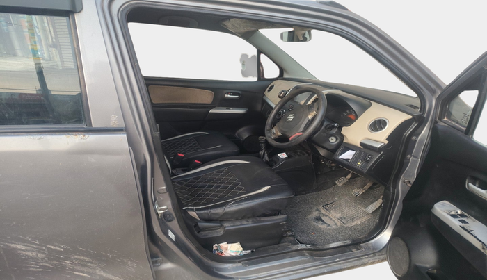 2018 Maruti Wagon R 1.0 LXI CNG, Petrol, Manual, 1,24,688 km, interior