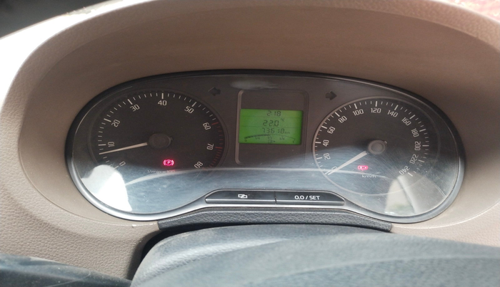 2011 Skoda Rapid AMBITION 1.6 MPI MT, Petrol, Manual, 73,618 km, interior