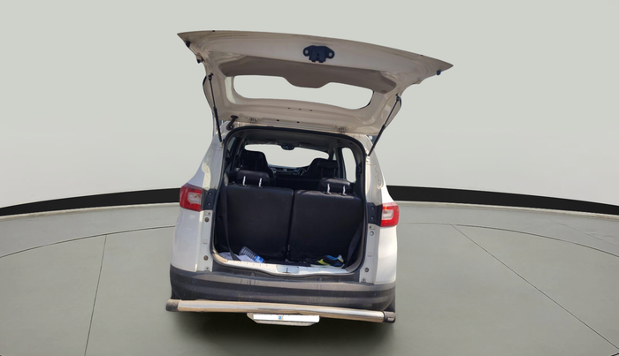 2022 Renault TRIBER RXT, Petrol, Manual, 61,369 km, exterior