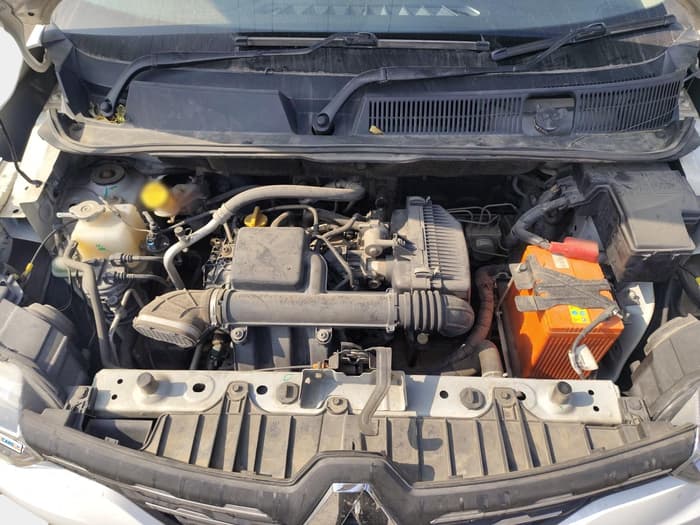 2022 Renault TRIBER RXT, Petrol, Manual, 61,369 km, exterior
