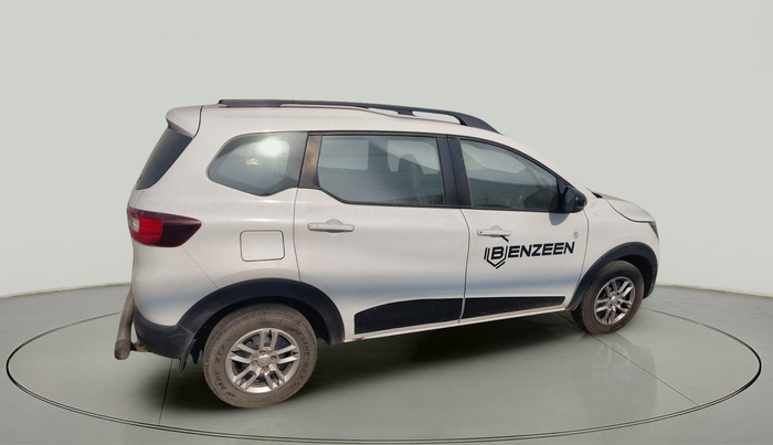 2022 Renault TRIBER RXT, Petrol, Manual, 61,369 km, exterior