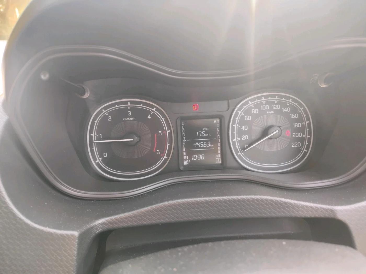 2018 Maruti Vitara Brezza VDI (O), Diesel, Manual, 44,563 km, interior