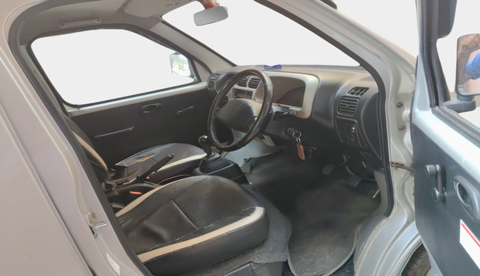 2017 Maruti Eeco 5 STR WITH A/C+HTR CNG, Petrol, Manual, 84,883 km, interior