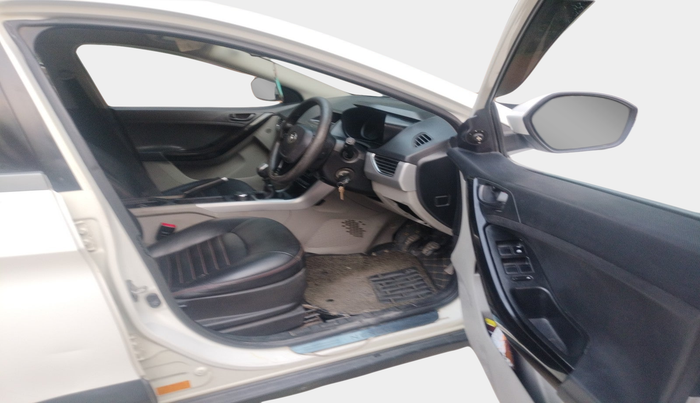 2019 Tata NEXON XT DIESEL, Diesel, Manual, 1,44,084 km, interior