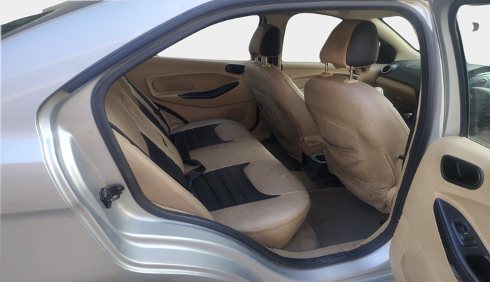 2017 Ford Figo Aspire TITANIUM1.5 DIESEL, Diesel, Manual, 1,12,828 km, interior