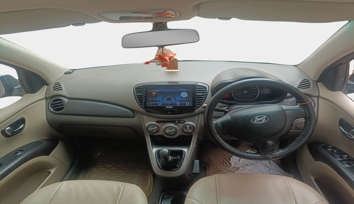 2011 Hyundai i10 MAGNA 1.2, Petrol, Manual, 1,31,711 km, interior