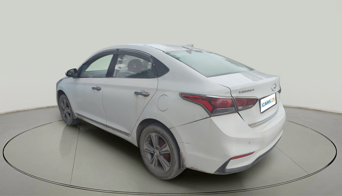 2018 Hyundai Verna 1.6 VTVT SX, Petrol, Manual, 1,05,374 km, exterior