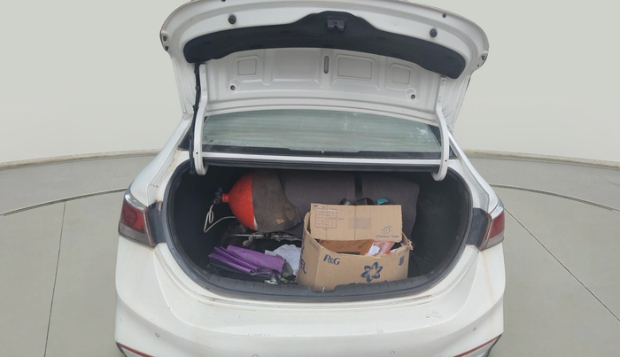2018 Hyundai Verna 1.6 VTVT SX, Petrol, Manual, 1,05,374 km, exterior