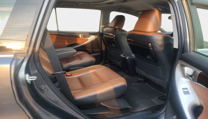 2020 Toyota Innova Crysta 2.4 ZX AT 7 STR, Diesel, Automatic, 1,43,053 km, interior