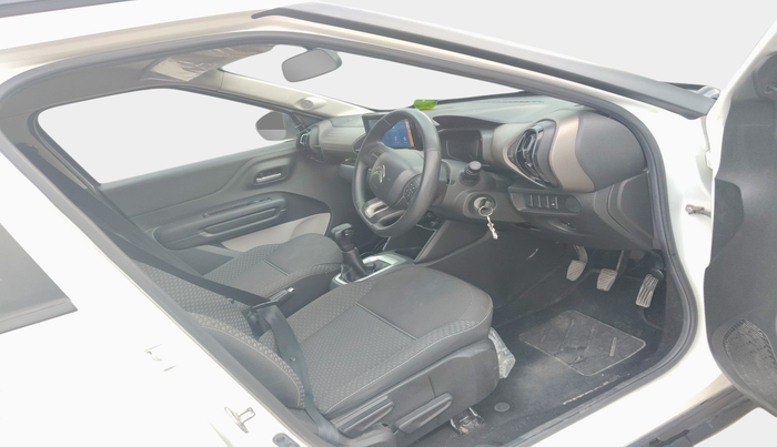 2022 CITROEN C3 FEEL 1.2, Petrol, Manual, 33,213 km, interior