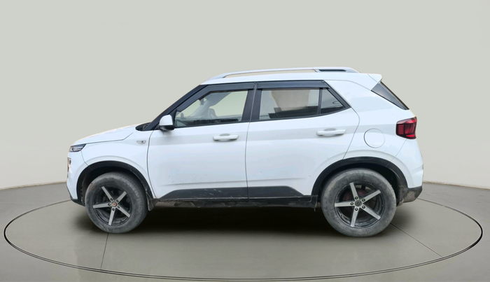 2021 Hyundai VENUE S 1.2, CNG, Manual, 45,053 km, exterior