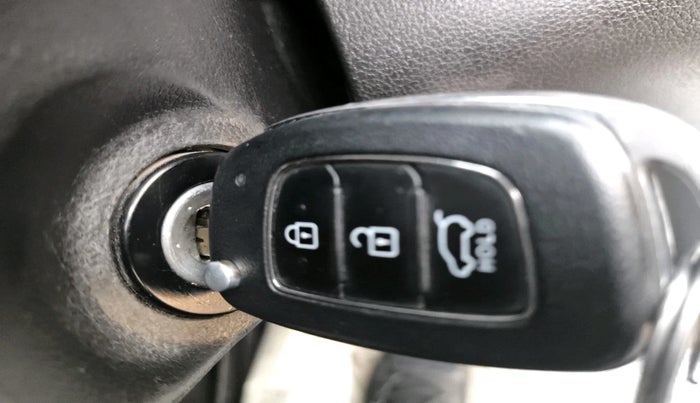 2021 Hyundai VENUE S 1.2, CNG, Manual, 45,053 km, interior