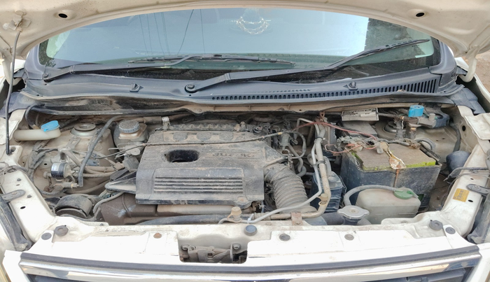 2016 Maruti Wagon R 1.0 LXI, Petrol, Manual, 1,20,398 km, exterior