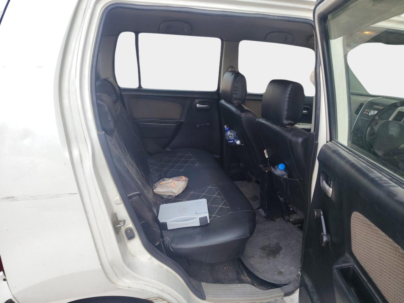 2015 Maruti Wagon R 1.0 LXI CNG, Petrol, Manual, 1,45,000 km, interior