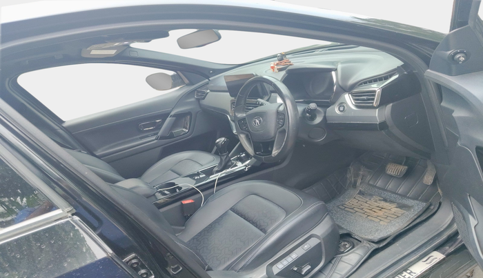 2023 Tata Harrier XZA PLUS 2.0L DARK EDITION, Diesel, Automatic, 79,001 km, interior