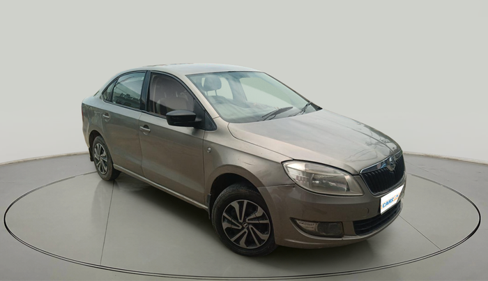 2014 Skoda Rapid AMBITION 1.6 MPI MT, Petrol, Manual, 1,52,603 km, exterior