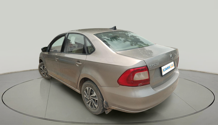 2014 Skoda Rapid AMBITION 1.6 MPI MT, Petrol, Manual, 1,52,603 km, exterior
