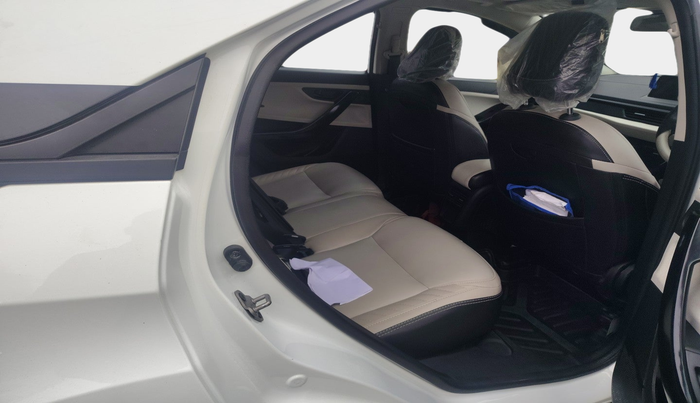 2024 Tata NEXON Pure S 1.2 iCNG, Petrol, Manual, 32,526 km, interior