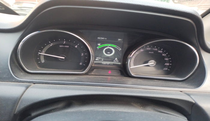 2018 Tata Hexa XM PLUS 4X2 7 STR, Diesel, Manual, 1,50,737 km, interior