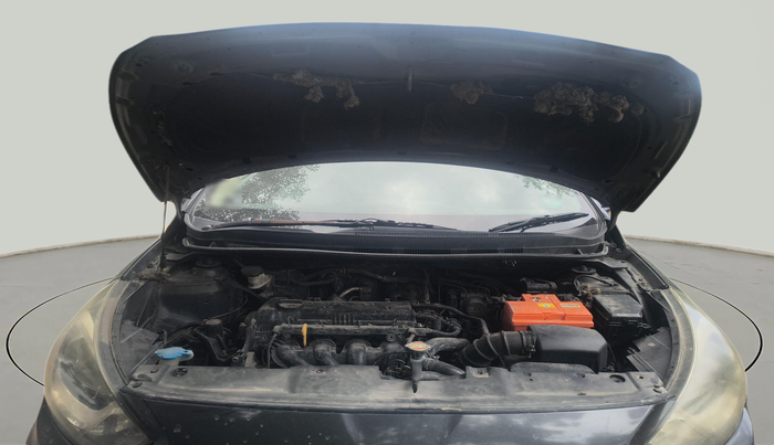 2012 Hyundai Verna FLUIDIC 1.6 VTVT SX, Petrol, Manual, 82,239 km, exterior