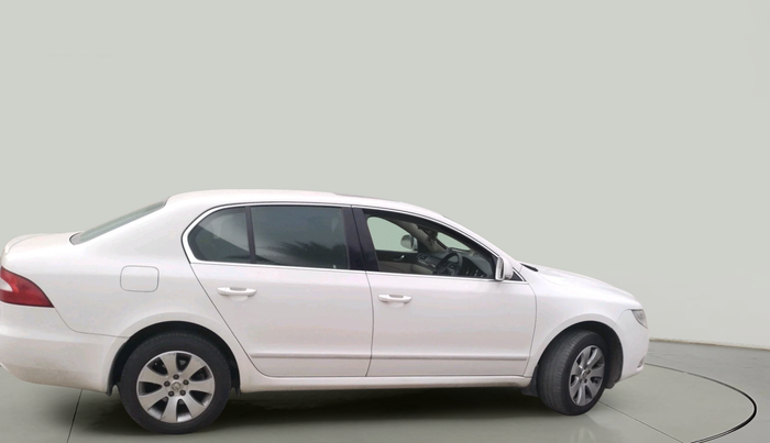 2011 Skoda Superb ELEGANCE 1.8 TSI MT, Petrol, Manual, 47,719 km, exterior