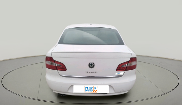 2011 Skoda Superb ELEGANCE 1.8 TSI MT, Petrol, Manual, 47,719 km, exterior