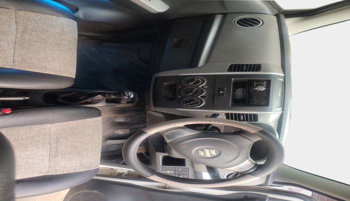 2011 Maruti Wagon R 1.0 LXI, Petrol, Manual, 96,204 km, interior