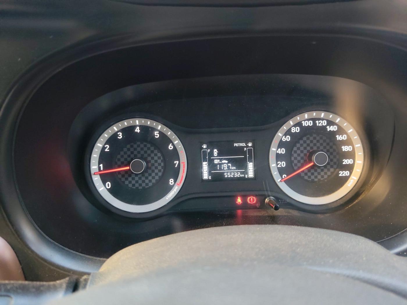 2021 Hyundai AURA S 1.2 CNG, Petrol, Manual, 55,767 km, interior