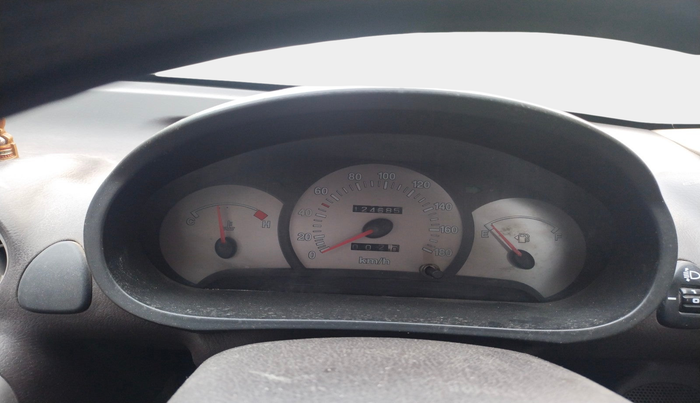 2011 Hyundai Santro Xing GL, Petrol, Manual, 1,24,685 km, interior