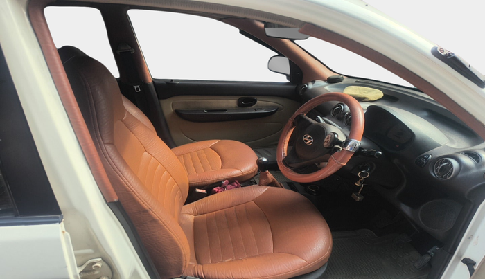 2010 Hyundai Santro Xing GLS, Petrol, Manual, 1,47,252 km, interior