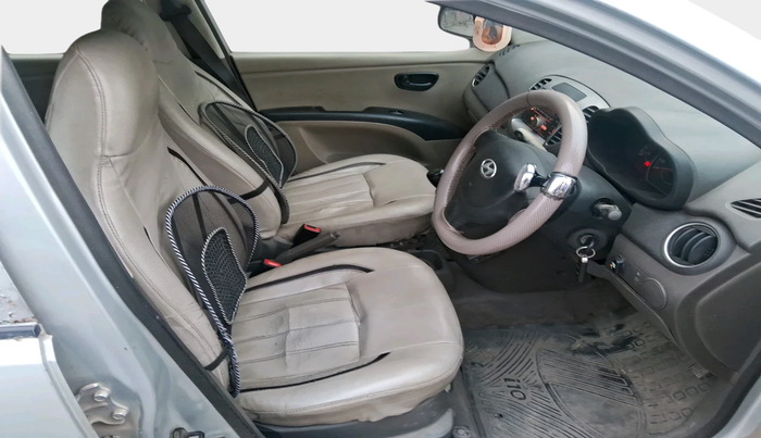 2013 Hyundai i10 MAGNA 1.1, Petrol, Manual, 1,16,873 km, interior