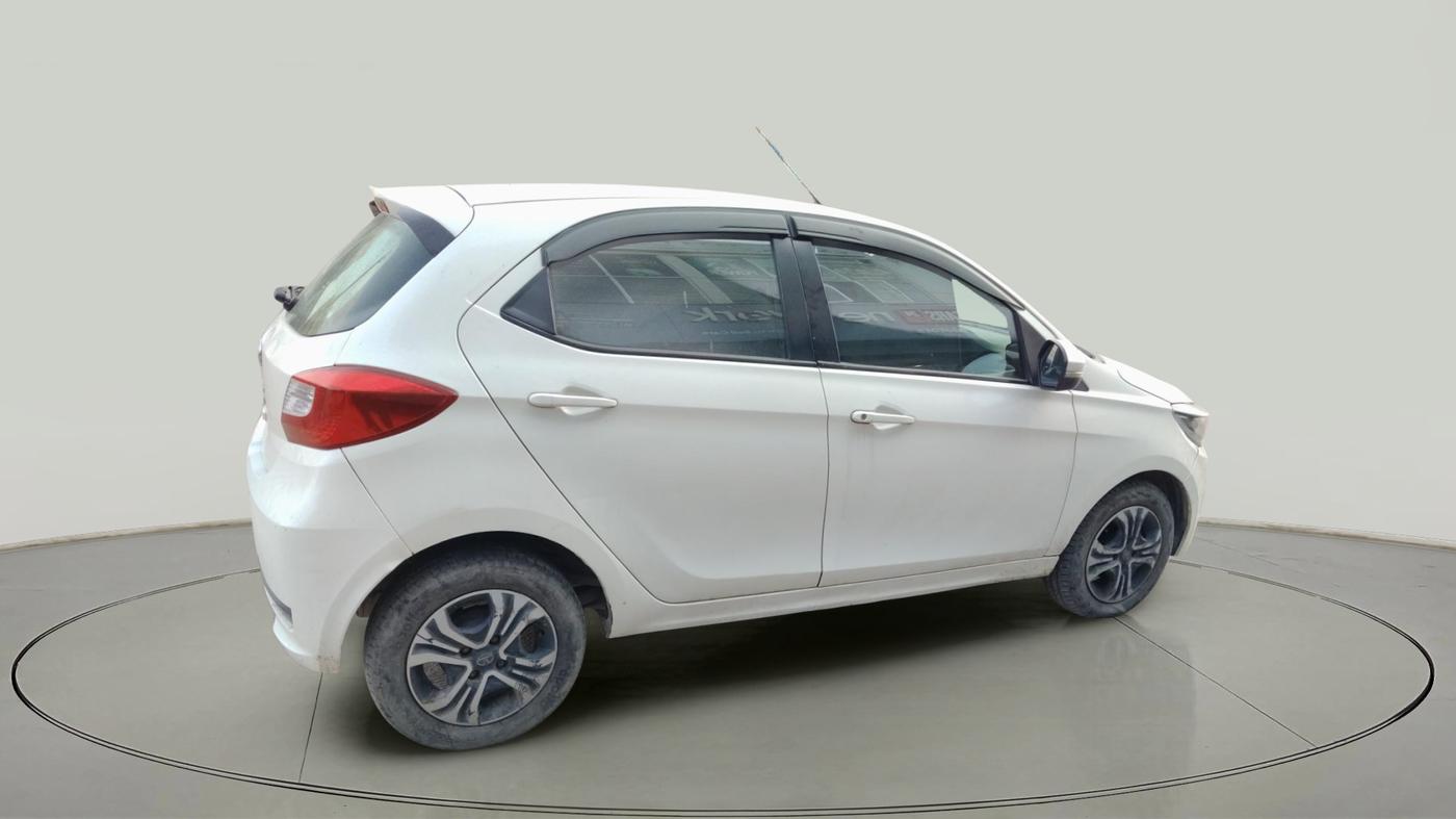 2020 Tata Tiago XZ PETROL, CNG, Manual, 57,910 km, exterior