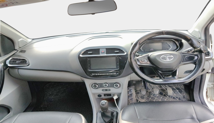 2020 Tata Tiago XZ PETROL, Petrol, Manual, 57,910 km, interior