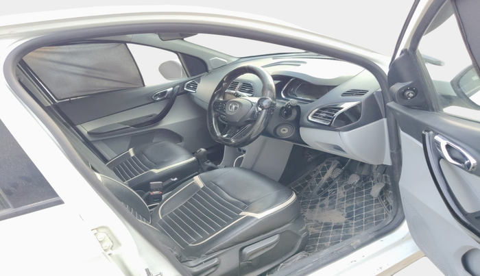 2020 Tata Tiago XZ PETROL, Petrol, Manual, 57,910 km, interior