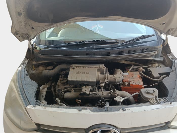 2015 Hyundai Xcent S 1.1 CRDI, Diesel, Manual, 1,22,000 km, exterior
