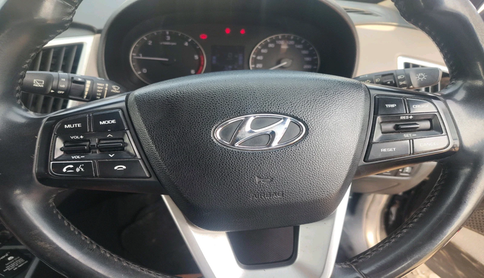 2018 Hyundai Creta SX AT 1.6 DIESEL, Diesel, Automatic, 1,00,904 km, interior