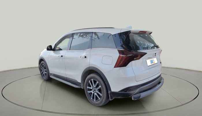 2025 Mahindra XUV700 AX7 Luxury Pack Diesel AT 7 STR, Diesel, Automatic, 5,818 km, exterior