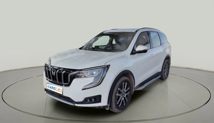 2025 Mahindra XUV700 AX7 Luxury Pack Diesel AT 7 STR, Diesel, Automatic, 5,818 km, exterior