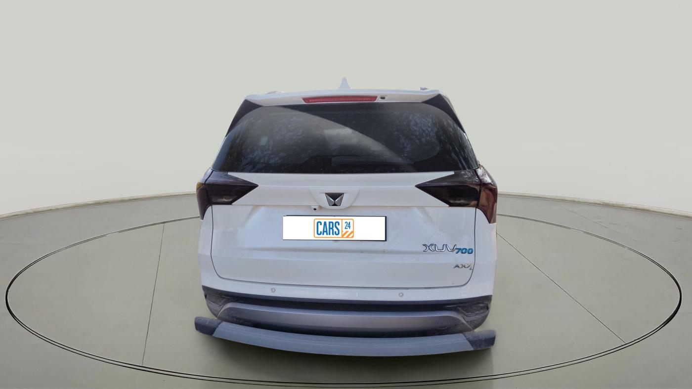 2025 Mahindra XUV700 AX7 Luxury Pack Diesel AT 7 STR, Diesel, Automatic, 5,818 km, exterior