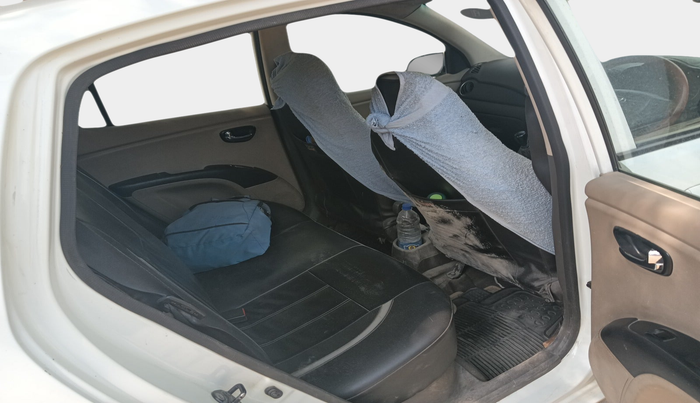 2010 Hyundai i10 MAGNA 1.2, Petrol, Manual, 1,50,965 km, interior