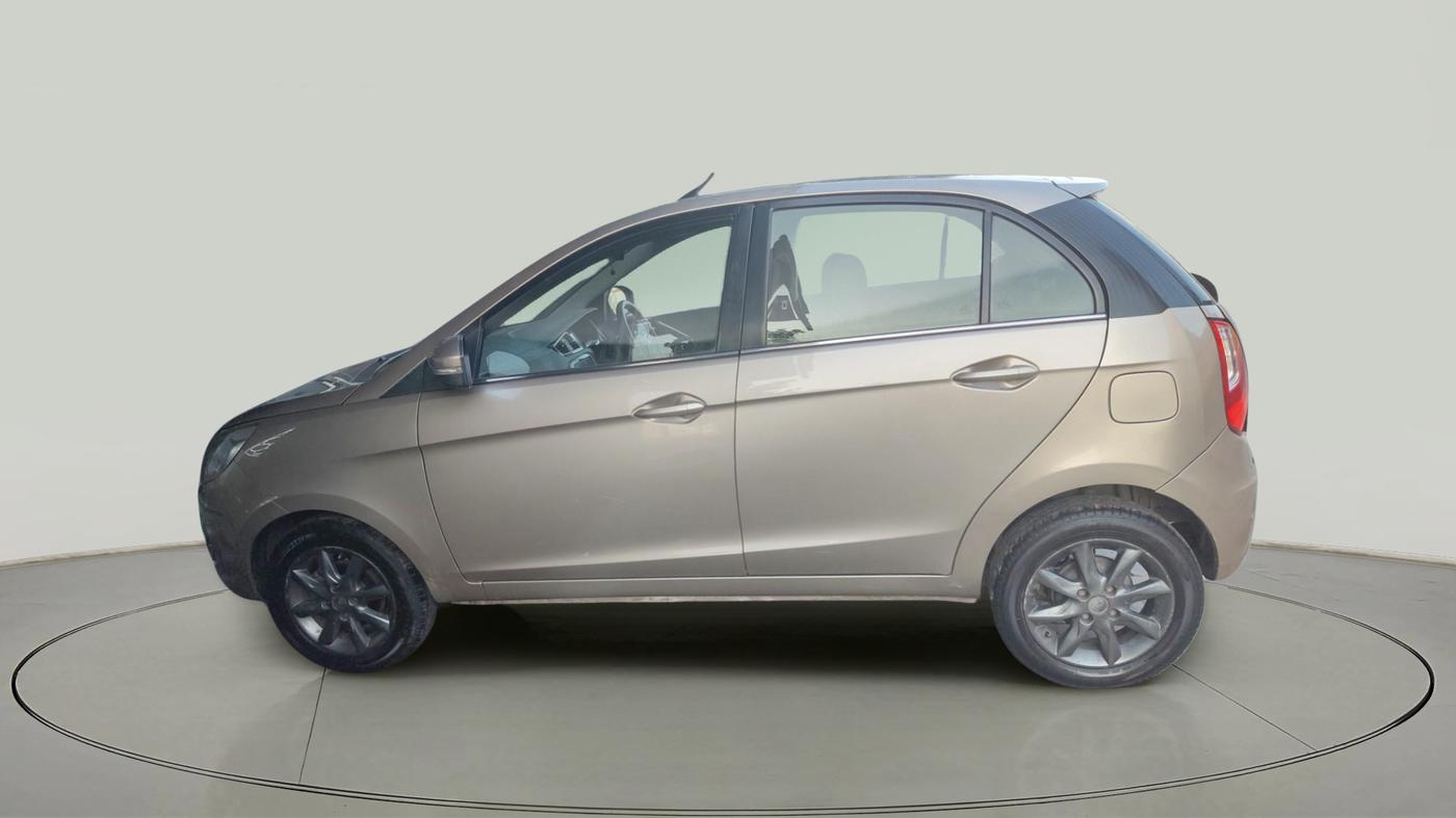 2014 Tata Bolt XT REVOTRON, Petrol, Manual, 66,446 km, exterior