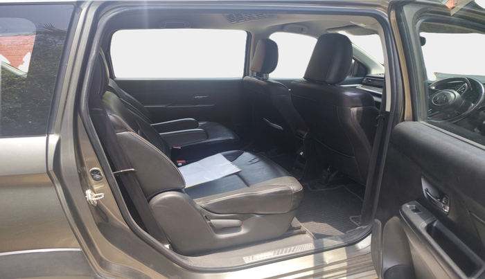 2019 Maruti XL6 ALPHA MT, Petrol, Manual, 1,75,949 km, interior