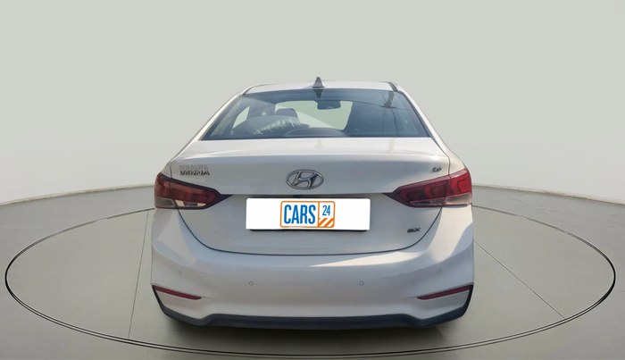 2017 Hyundai Verna 1.6 VTVT SX O, Petrol, Manual, 79,346 km, exterior