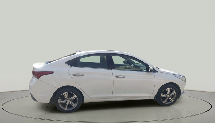 2017 Hyundai Verna 1.6 VTVT SX O, Petrol, Manual, 79,346 km, exterior