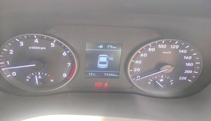 2017 Hyundai Verna 1.6 VTVT SX O, Petrol, Manual, 79,346 km, interior