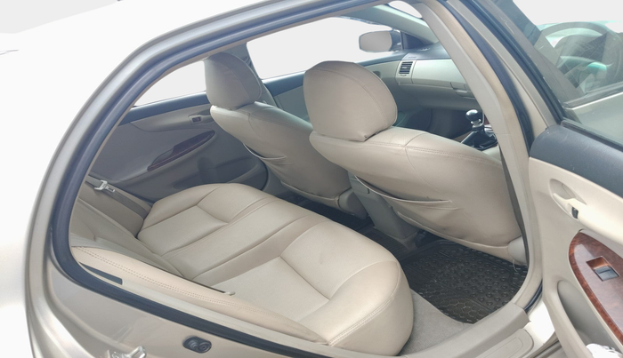 2013 Toyota Corolla Altis J PETROL, Petrol, Manual, 75,461 km, interior